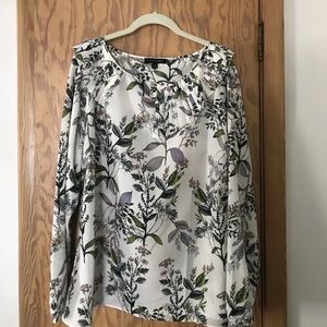 Banana Republic Floral blouse