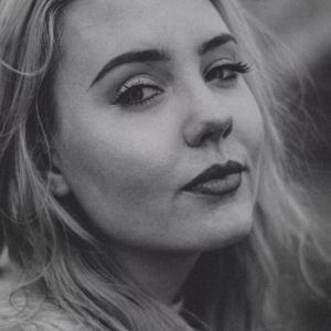 Meet your Posher, Tabitha