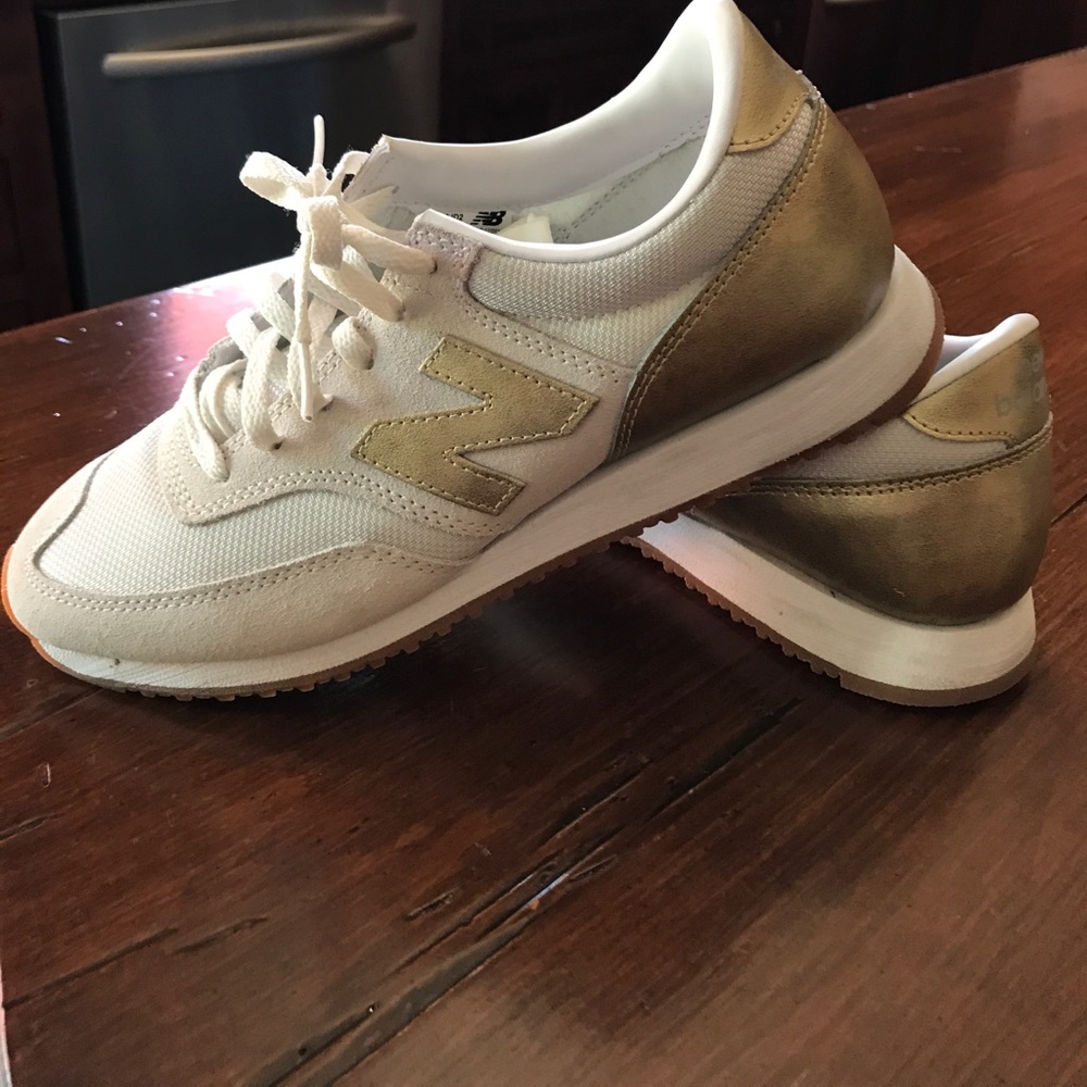 Women's New Ballance Shoes