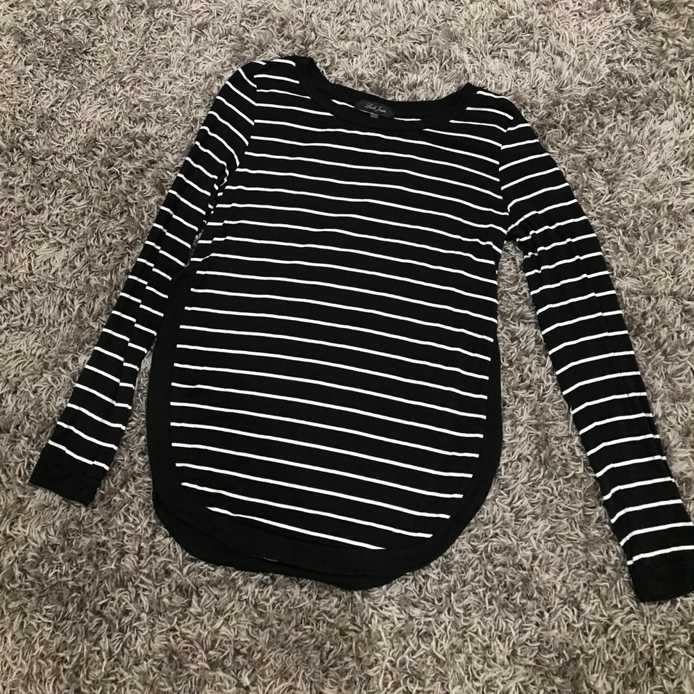 Women’s Long Sleeve Top