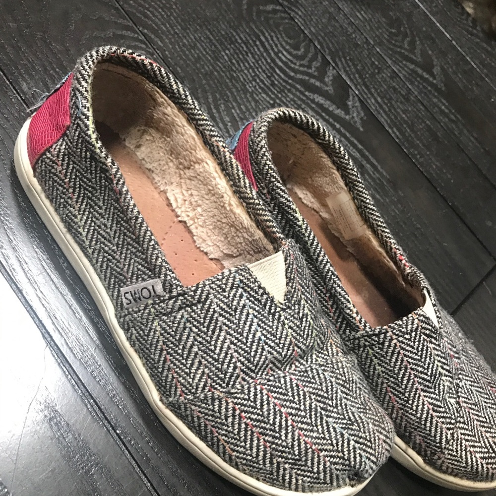 Toms