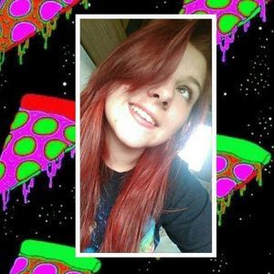 Meet your Posher, Caitlyn