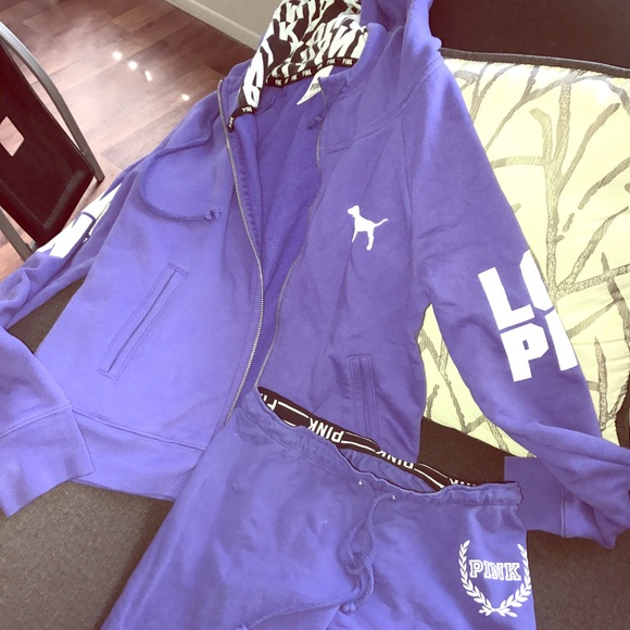 PINK Other - Victoria's Secret pink jogging suit