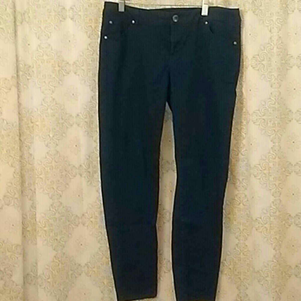 Apt 9 Skinny Jeans