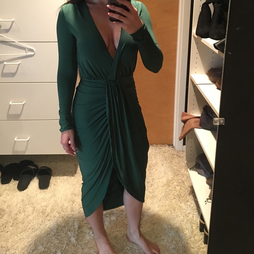 Emerald green long sleeve dress.