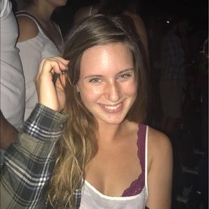 Meet your Posher, Kalie