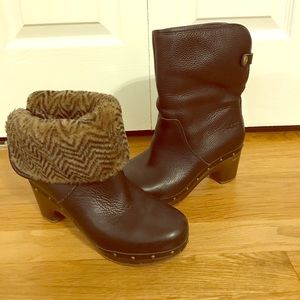 Women's Ugg Leather Booties