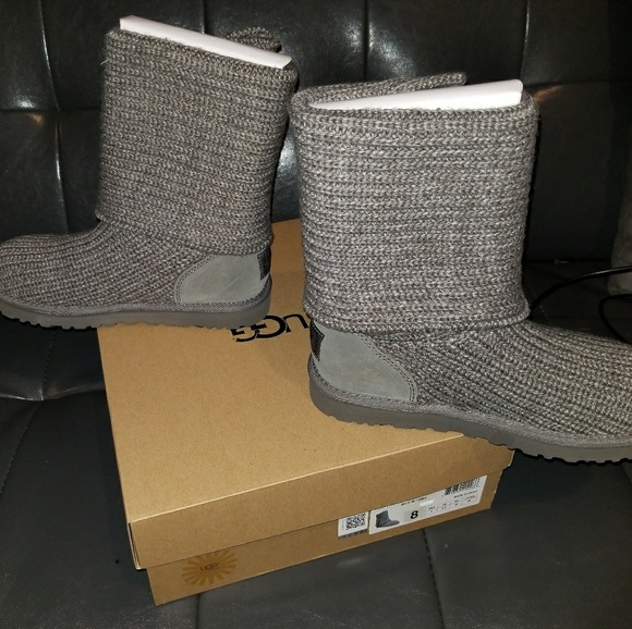 Ugg boots # 7 - Picture 2 of 5