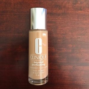 Clinique beyond perfecting foundation