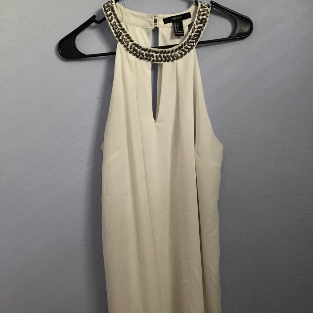 White mid- thigh dress