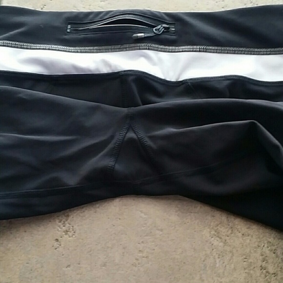 Lululemon Reflective Run Inspire Crop - Picture 8 of 8