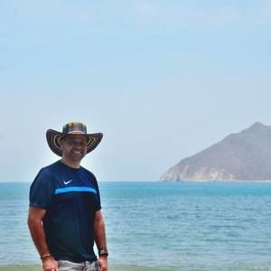 Meet your Posher, George