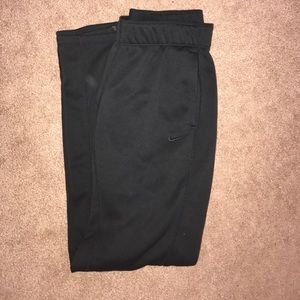 Nike Therma-Fit Sweatpants