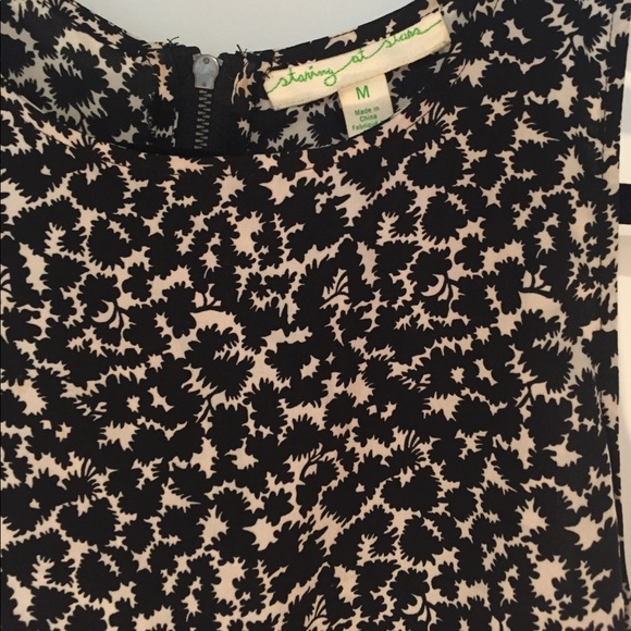 Urban Outfitters printed dress! - Picture 2 of 3