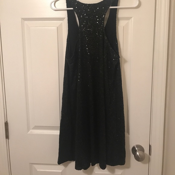 Sequin dress - Picture 2 of 4