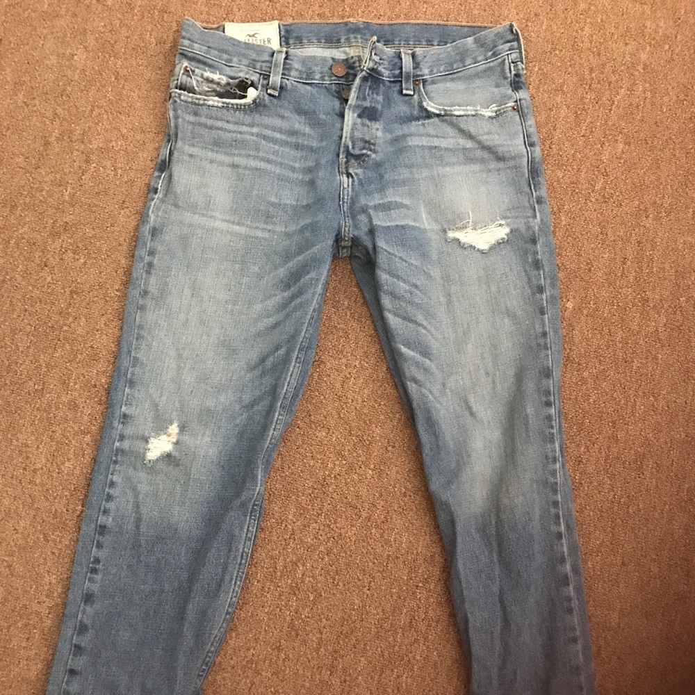 32/32 Hollister straight jeans