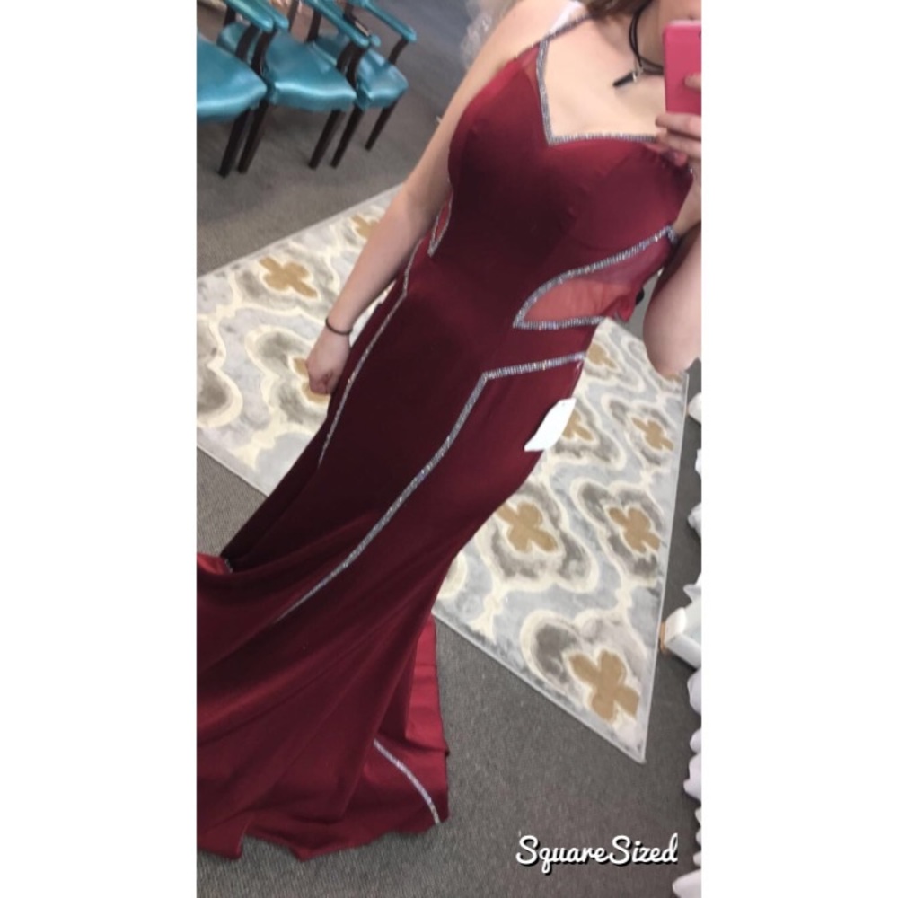 Selling my prom dress