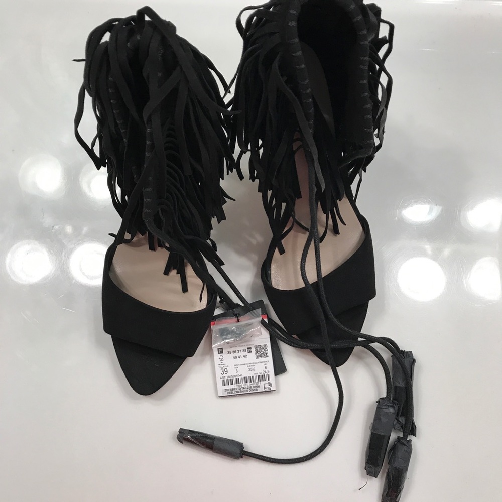 NWT- Zara Fringe Heels in Black EUR 39/ US 8-8.5