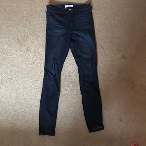 Hollister Dark Wash Skinny Jegging
