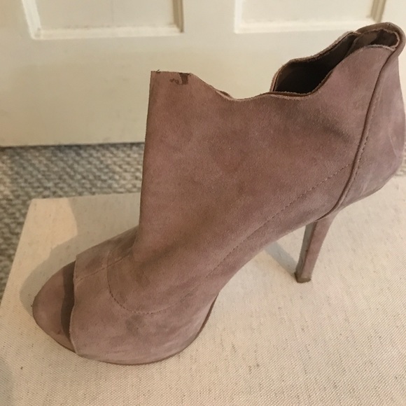 Steve Madden blush open toes heels - Picture 4 of 5