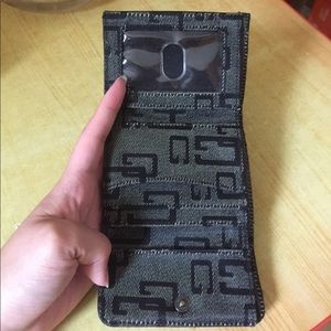 Guess wallet
