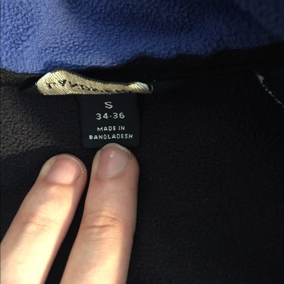 Lands’ End Blue Jacket - Picture 3 of 3