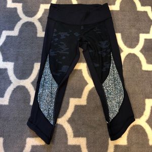 Lululemon crop pants