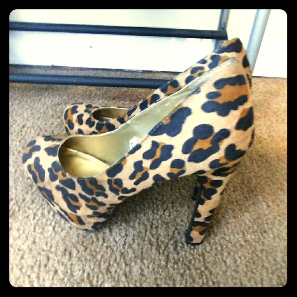 Leopard Heels