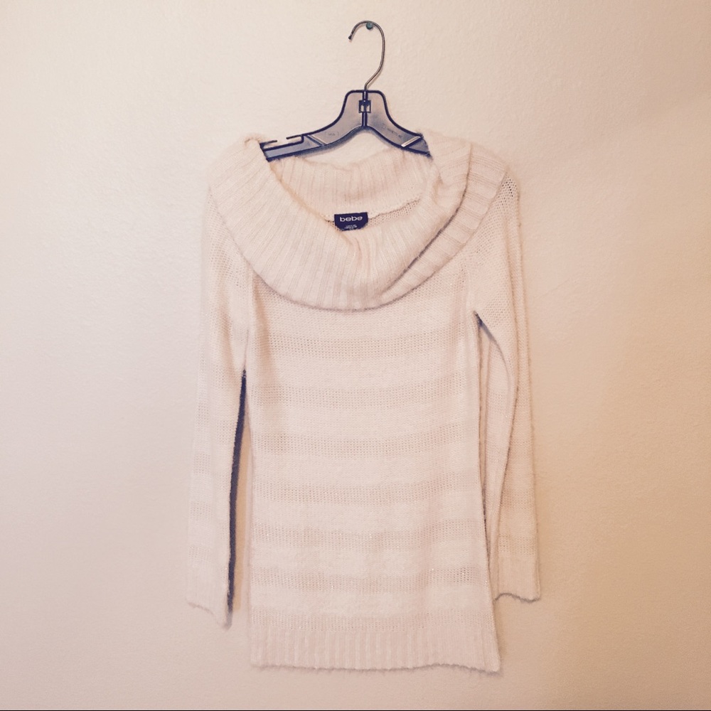 bebe sweater