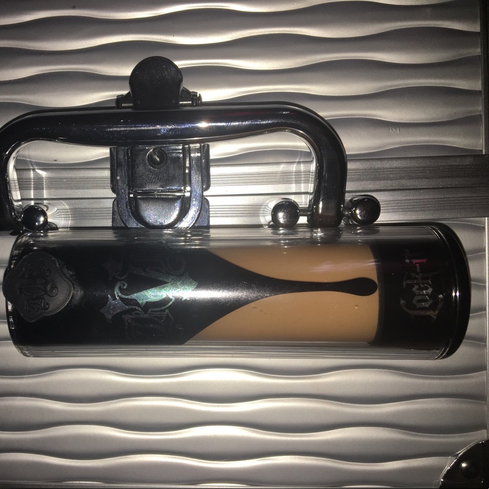 Kat Von D foundation