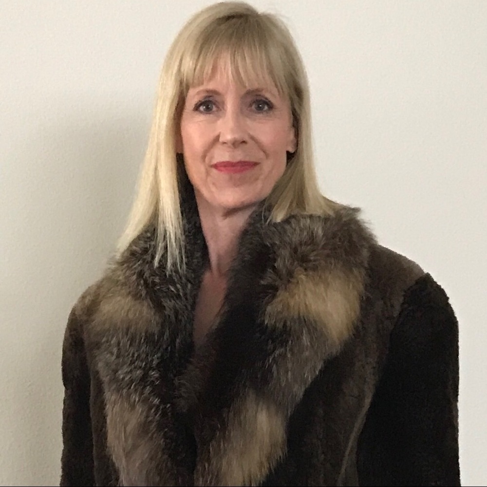 SOLD 🌸 Sheared Beaver Fur Jacket Fur Collar