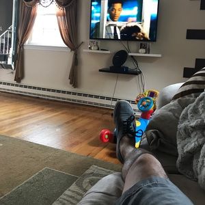 Meet your Posher, Carlos