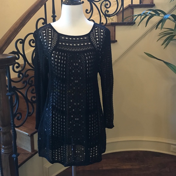 BCBGMaxAzria Sweaters - BCBG Maxazria Netted Sweater