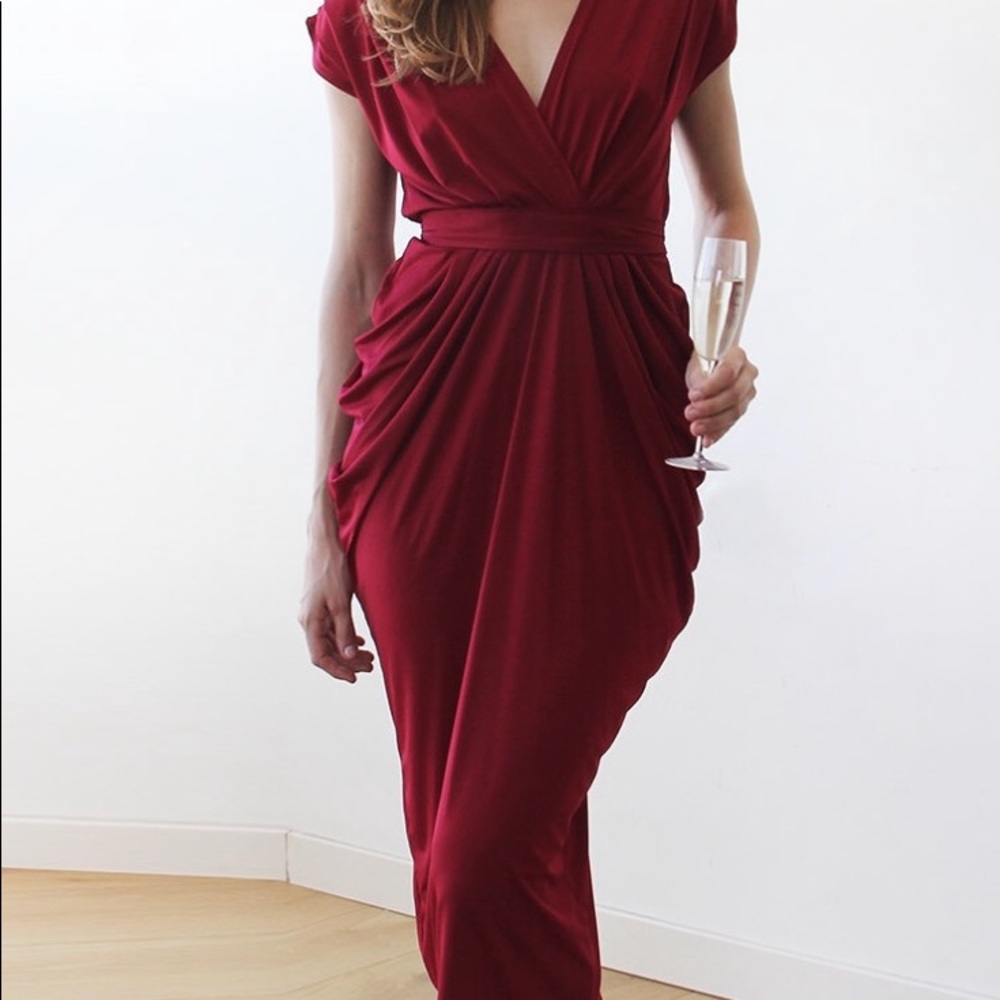 Maxi Formal dress - Maxi Bordeaux open back gown