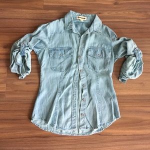 Cloth & Stone Chambray Button Down