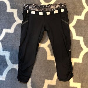 Lululemon women’s crop pants