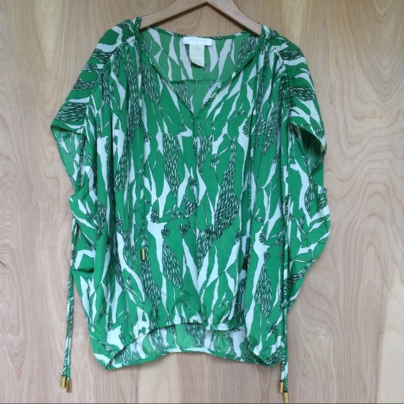 MM Couture // Tropical Batwing Blouse Size XS - Picture 1 of 4