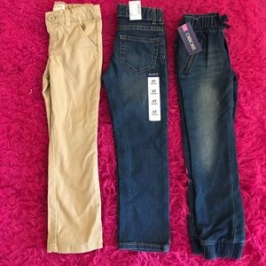 3 Pairs of girls jeans!