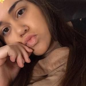 Meet your Posher, Marissa