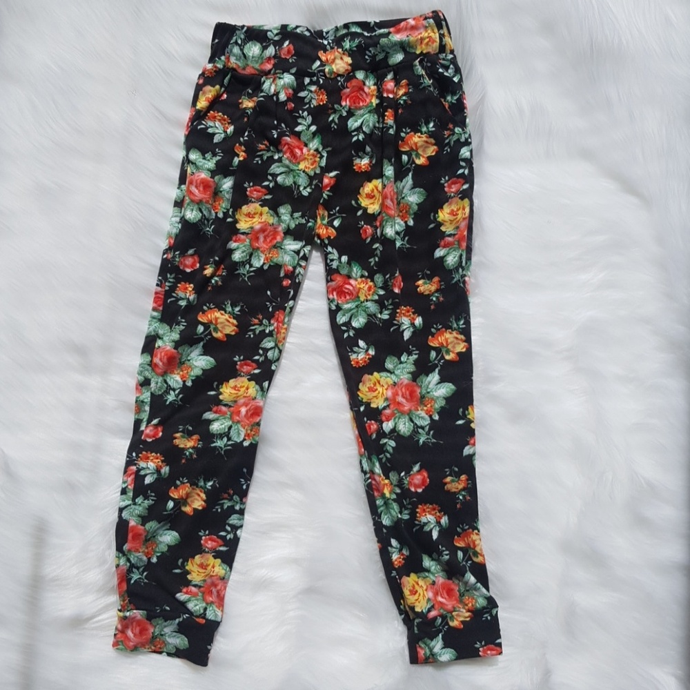 Floral Pants by Aviva size M 7/8