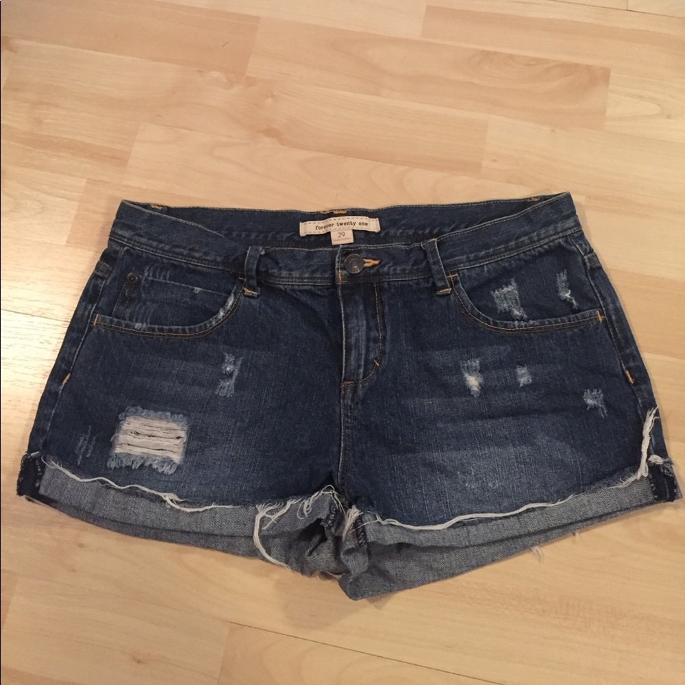 Forever 21 Denim Shorts Size 29