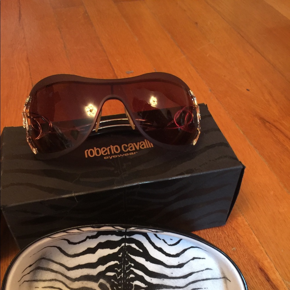 Roberto Cavalli sunglasses