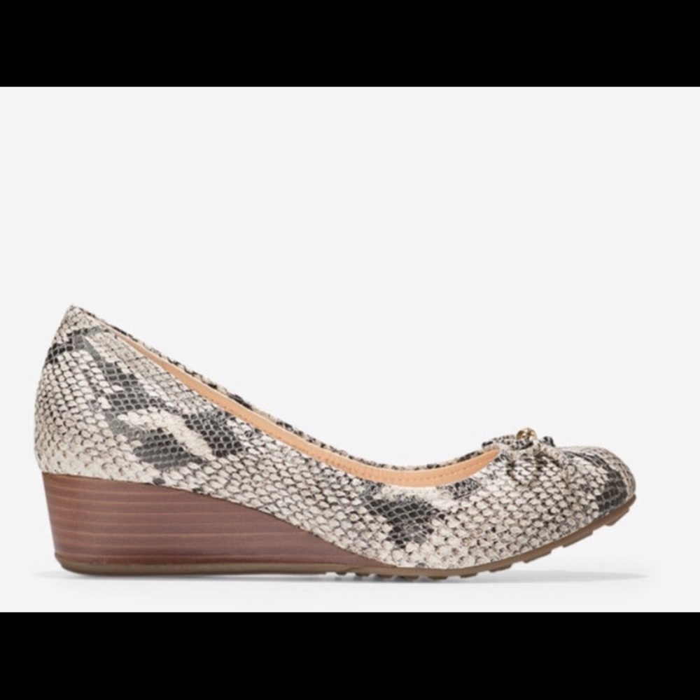 COLE HAAN WEDGE SHOES