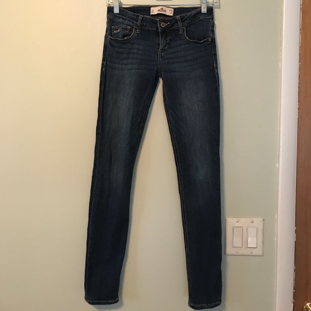 Hollister Skinny Medium Wash Jean