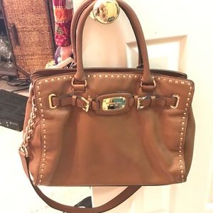 Michael kors purse