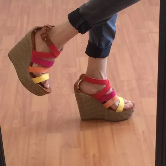 BAMBOO Shoes - Bamboo multi strap wedge high heels 8.5