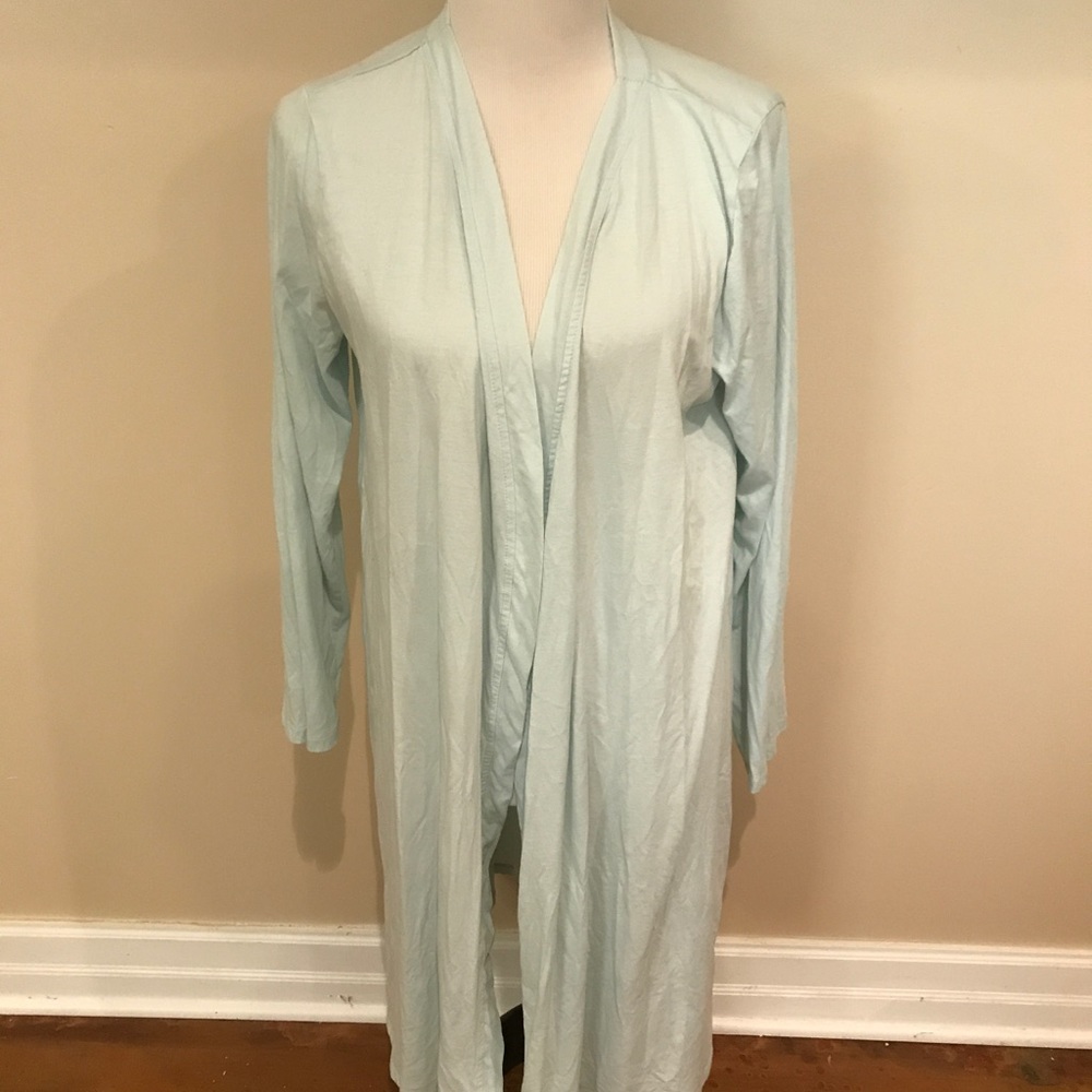 Oh baby by motherhood XL mint light blue robe