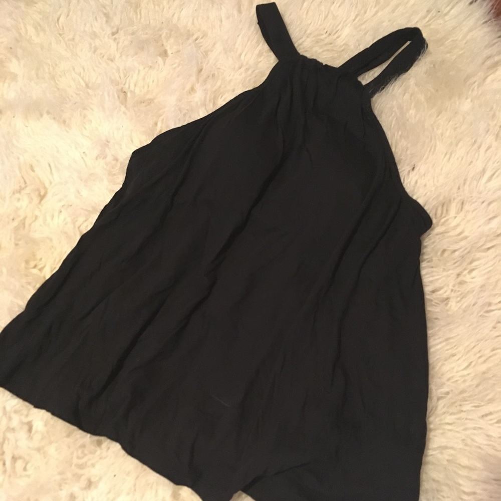 VS padded bandeau open cross backed flowey tank