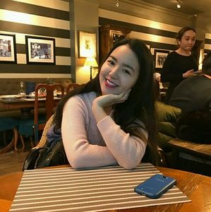 Meet your Posher, Aliya