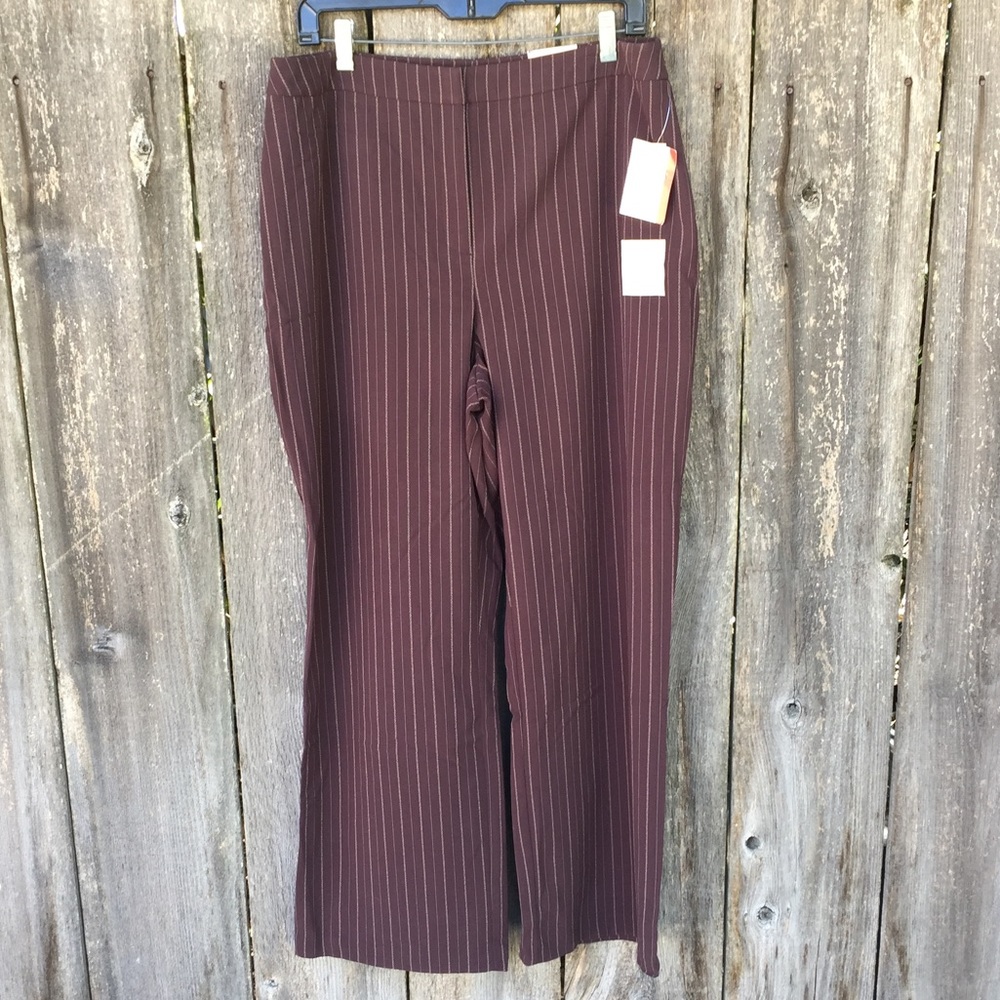 BRAND NEW WITH TAGS 16 Short Slacks